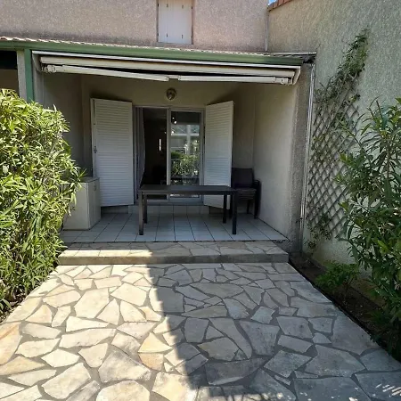 Apartamento Pavillon Avec Terrasse, Piscine Et Parking, Proche Et Commerces - 6 Pers. - Fr-1-701-32